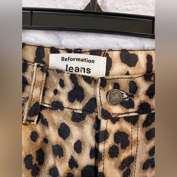 Reformation Leopard Print High-Rise Straight Jeans Size 25 - Picture 5 of 13